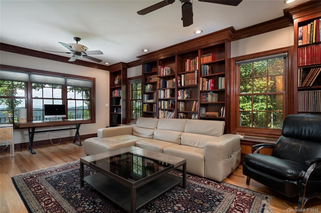 Chunns Crest - Residential