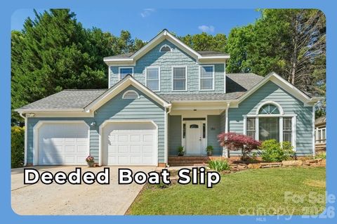 Photo of 186 Southhaven Drive, Mooresville, NC 28117 (MLS # 4375384)