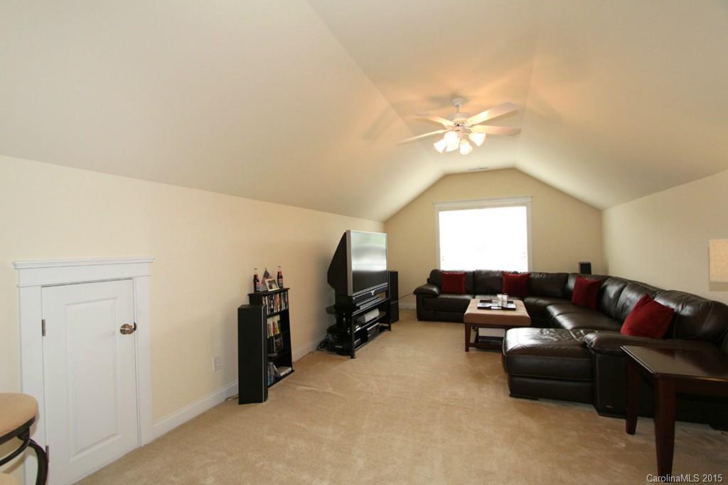 Hawthorne - Residential