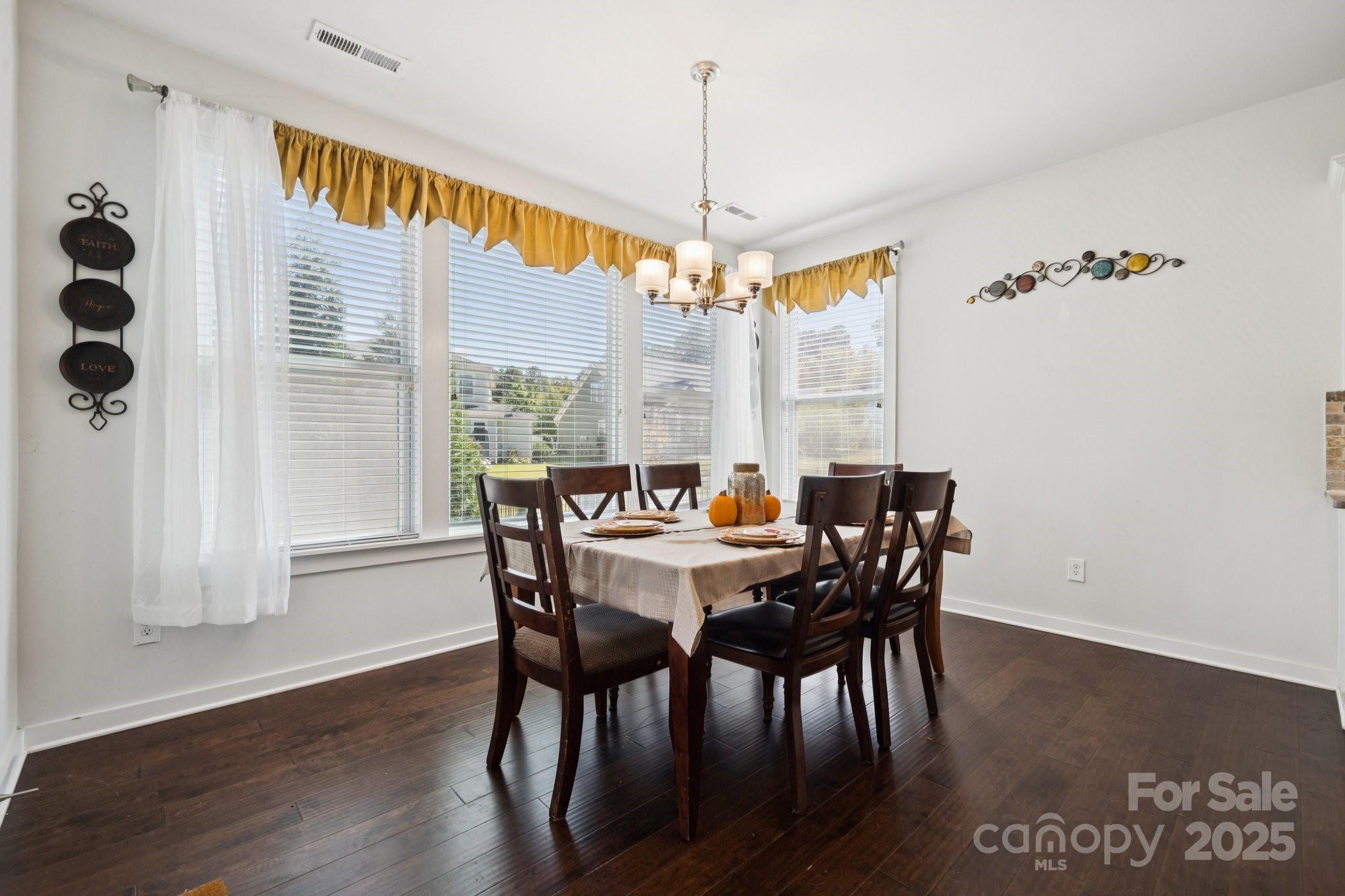 Paddlers Cove - Residential