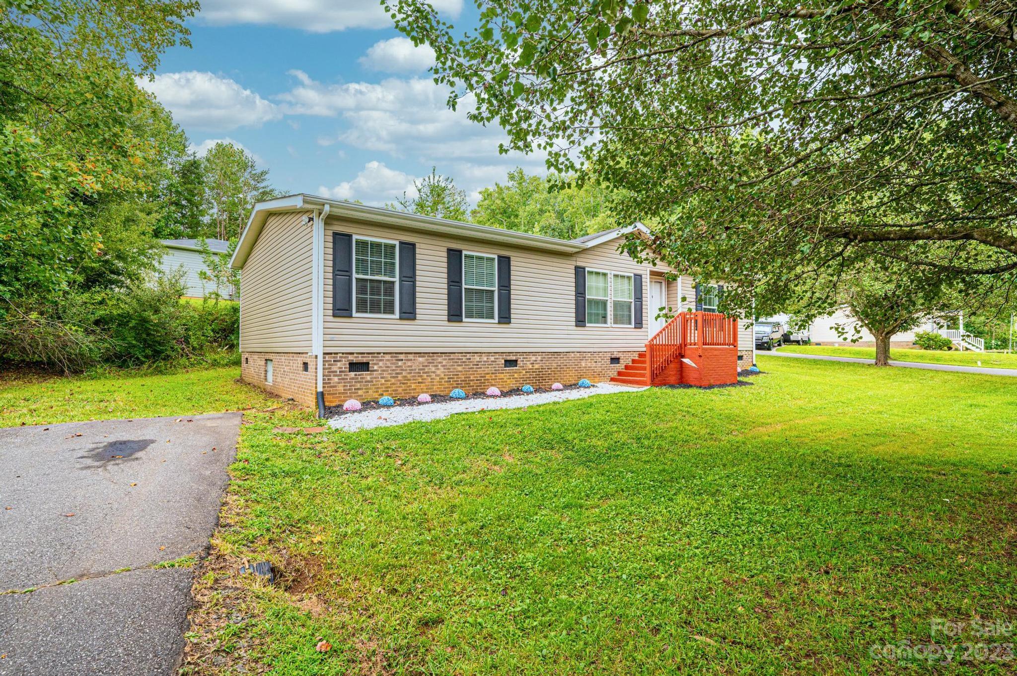 Mcree Trace - Residential