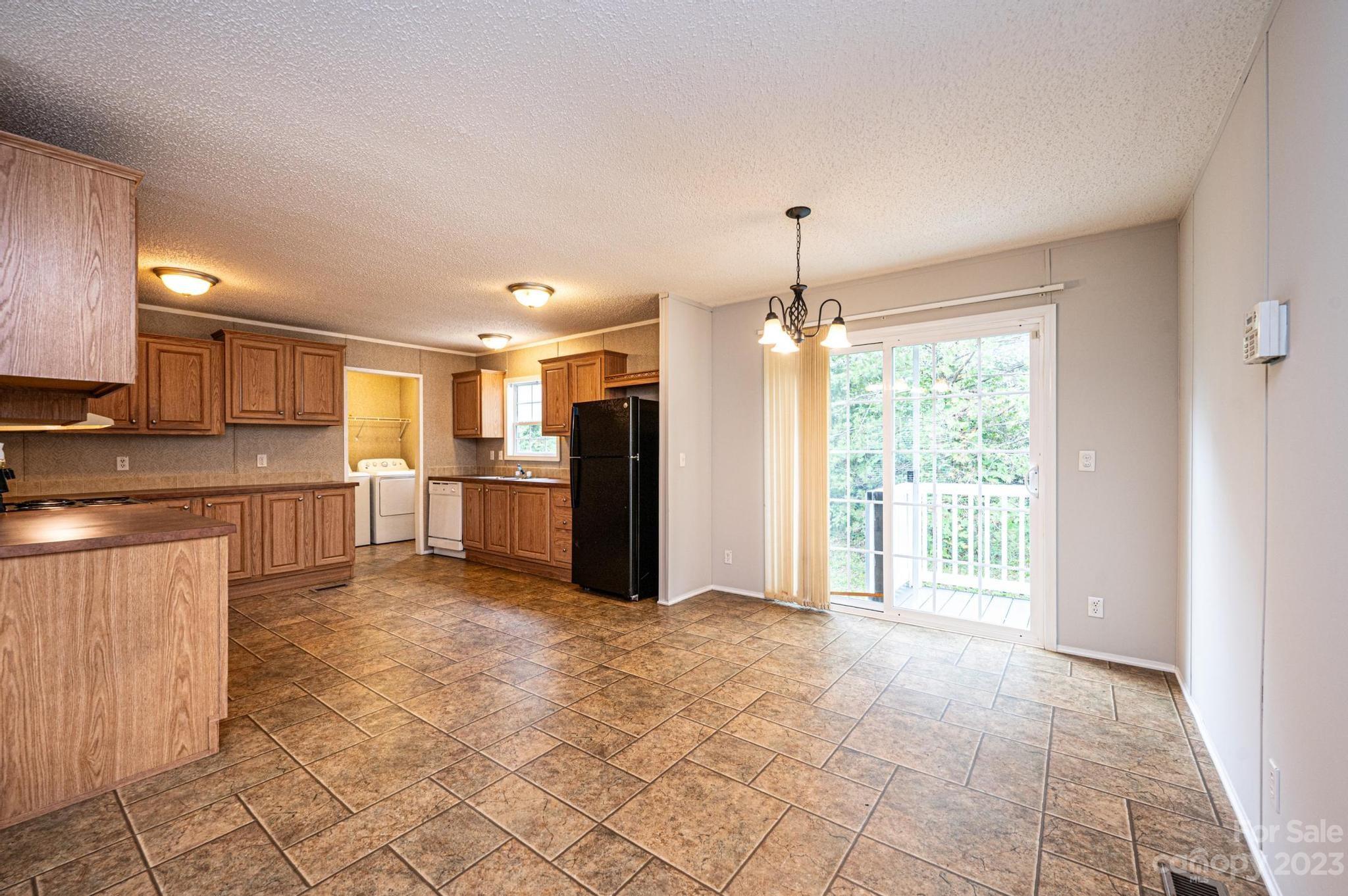 Mcree Trace - Residential