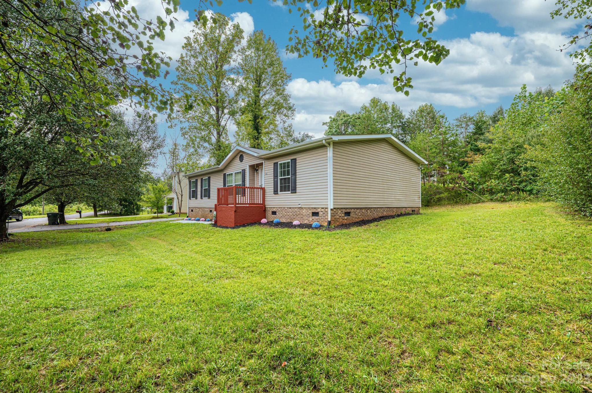 Mcree Trace - Residential