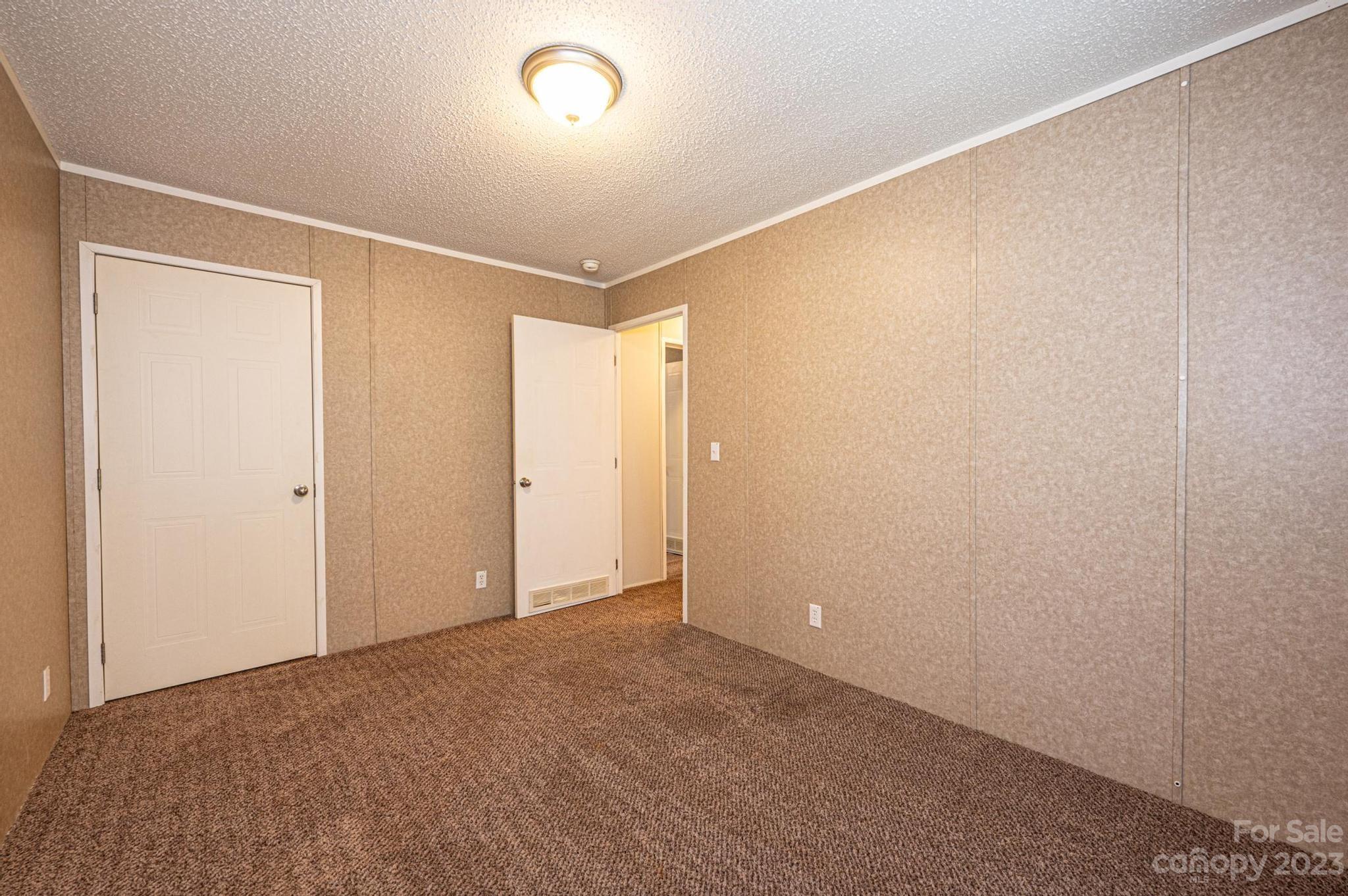 Mcree Trace - Residential