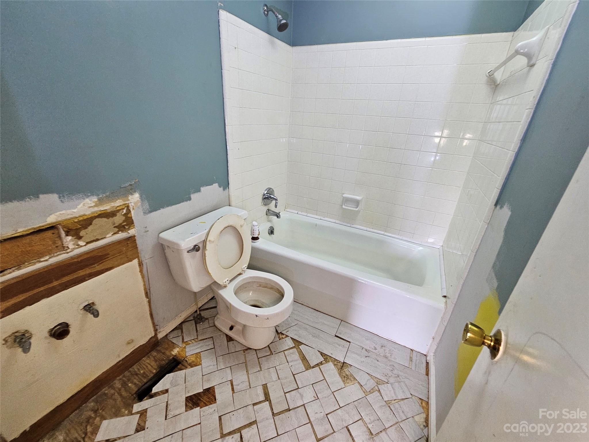 Wesson Heights - Residential