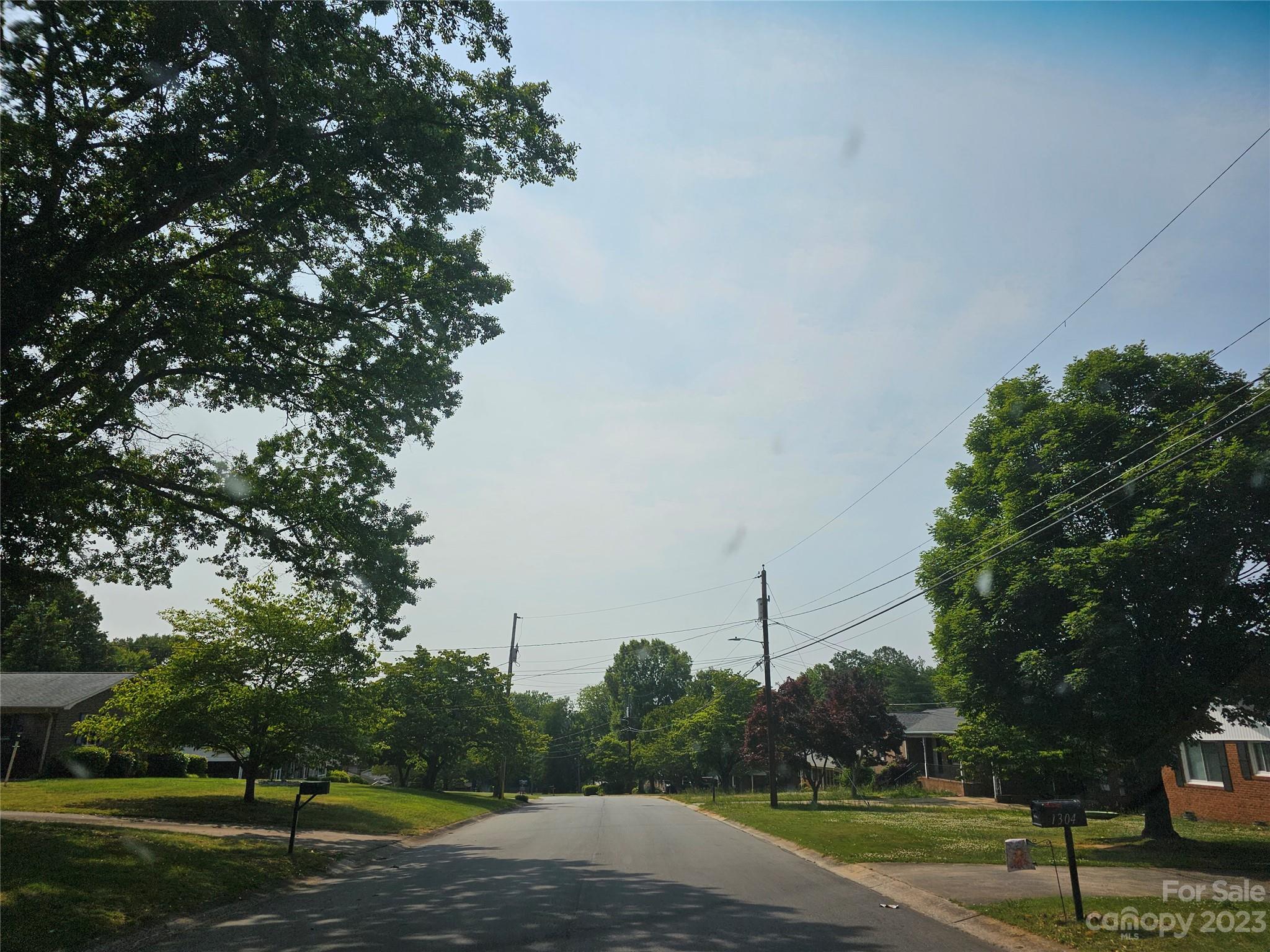 Wesson Heights - Residential