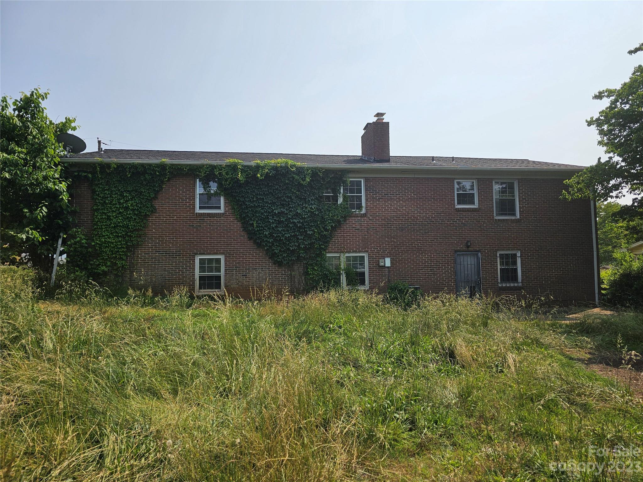 Wesson Heights - Residential