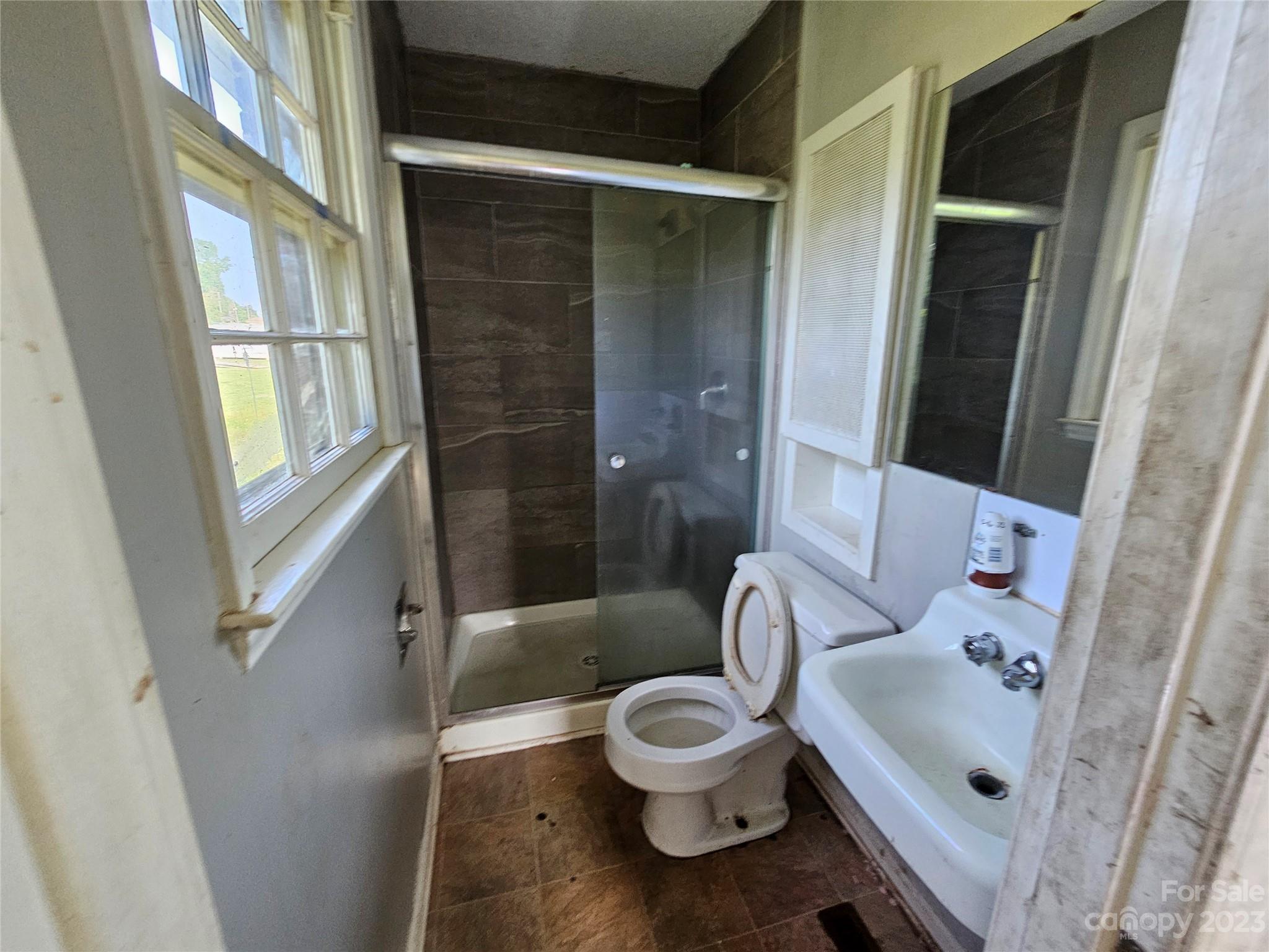 Wesson Heights - Residential