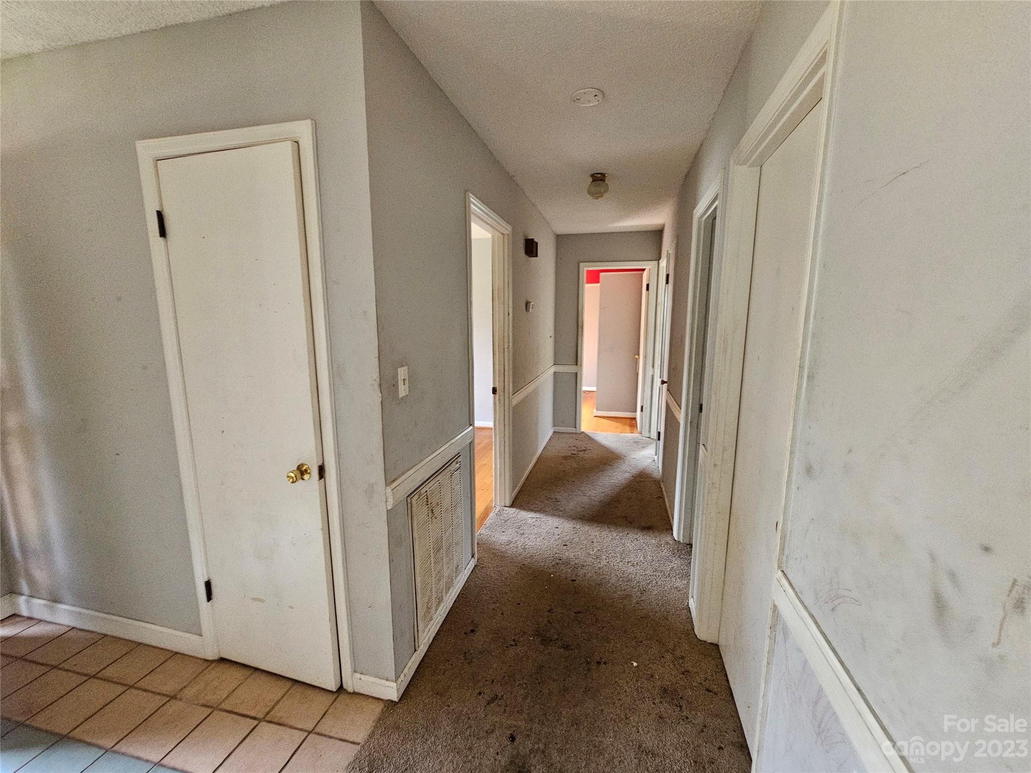 Wesson Heights - Residential