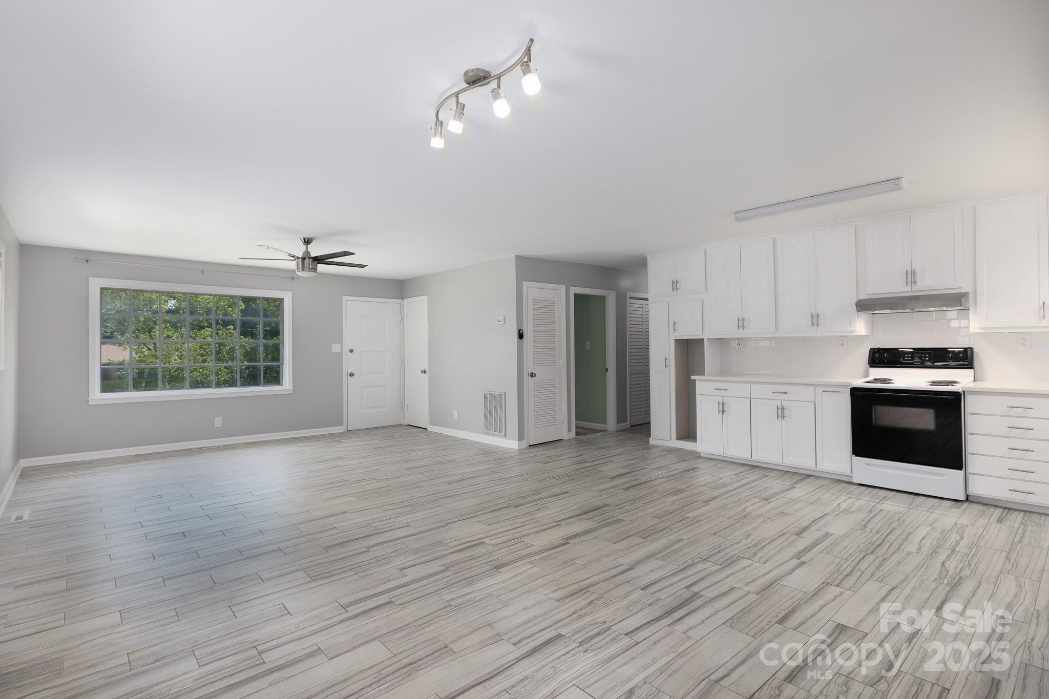 Midbrook - Residential