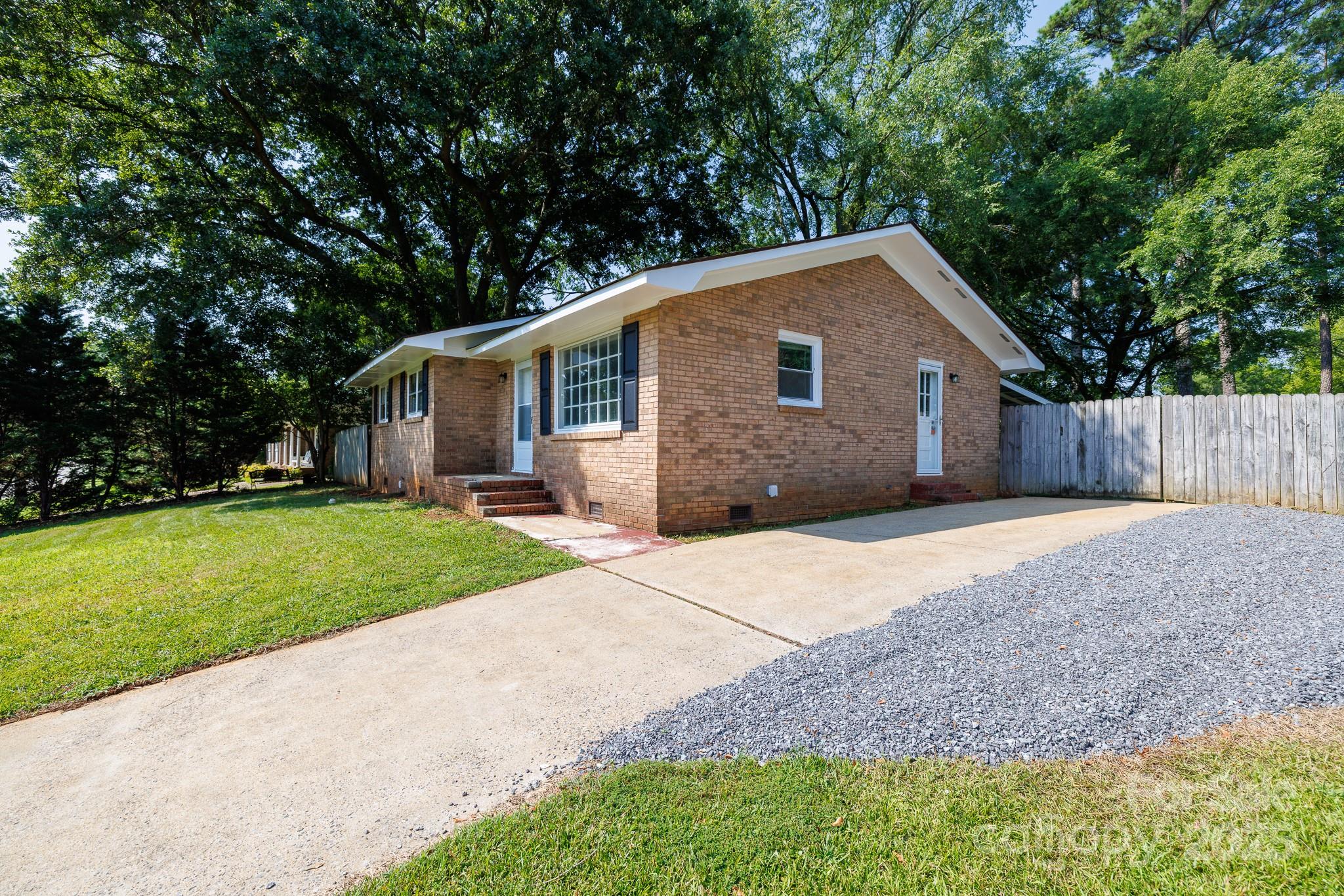 Midbrook - Residential