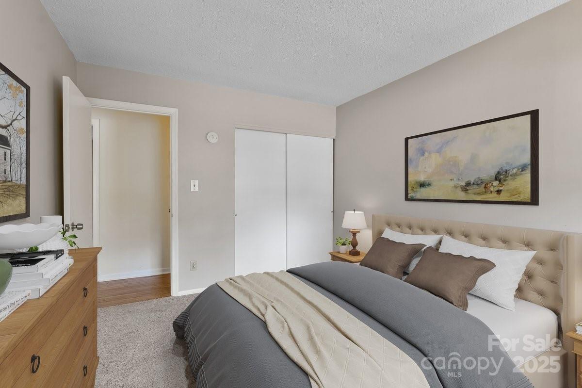 65 Knoll Ridge Drive