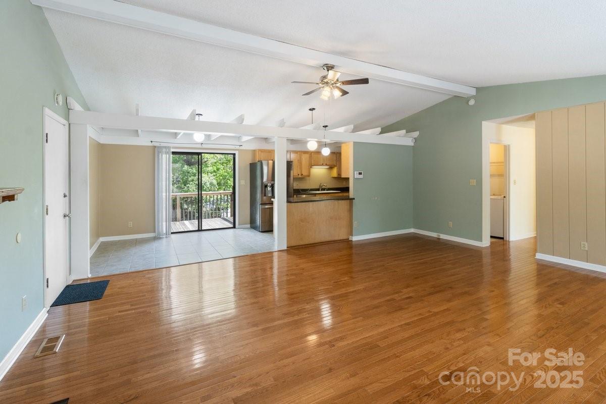 65 Knoll Ridge Drive