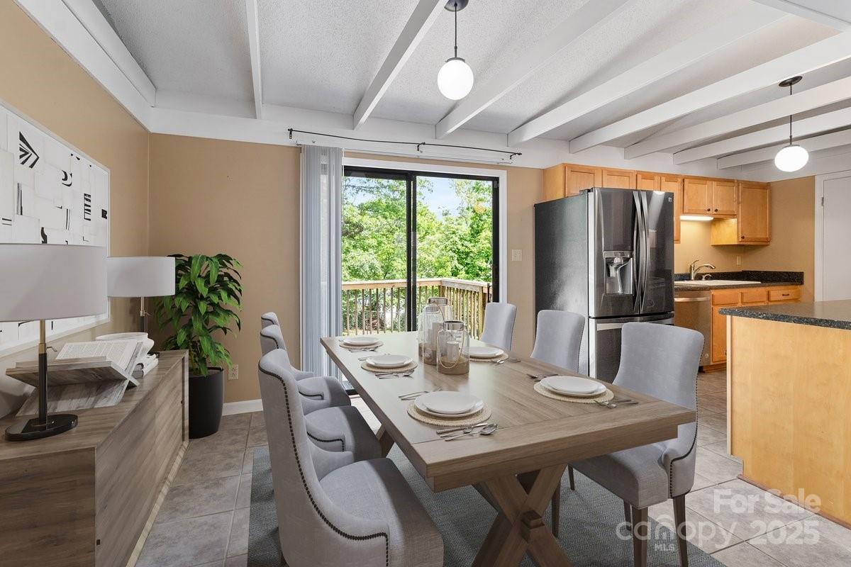 65 Knoll Ridge Drive