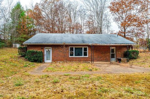 A home in Conover