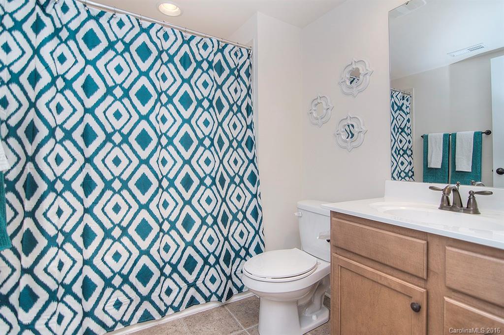 Lake Shore - Residential