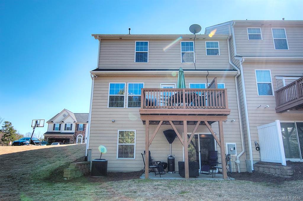 Lake Shore - Residential