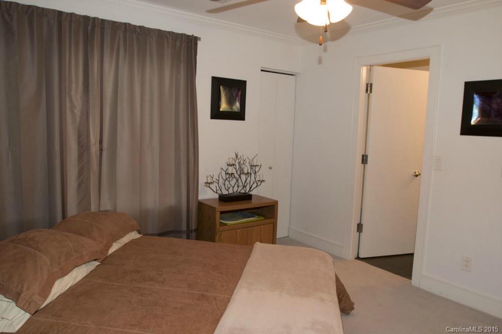 The Lake Club - Residential