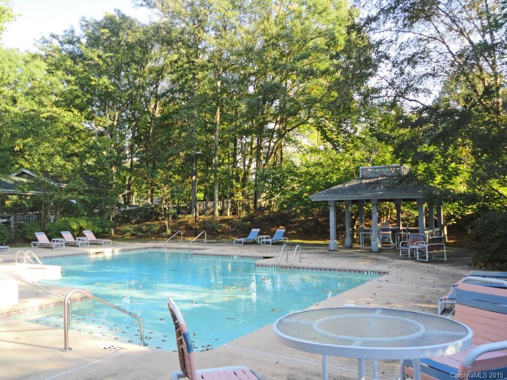 The Lake Club - Residential