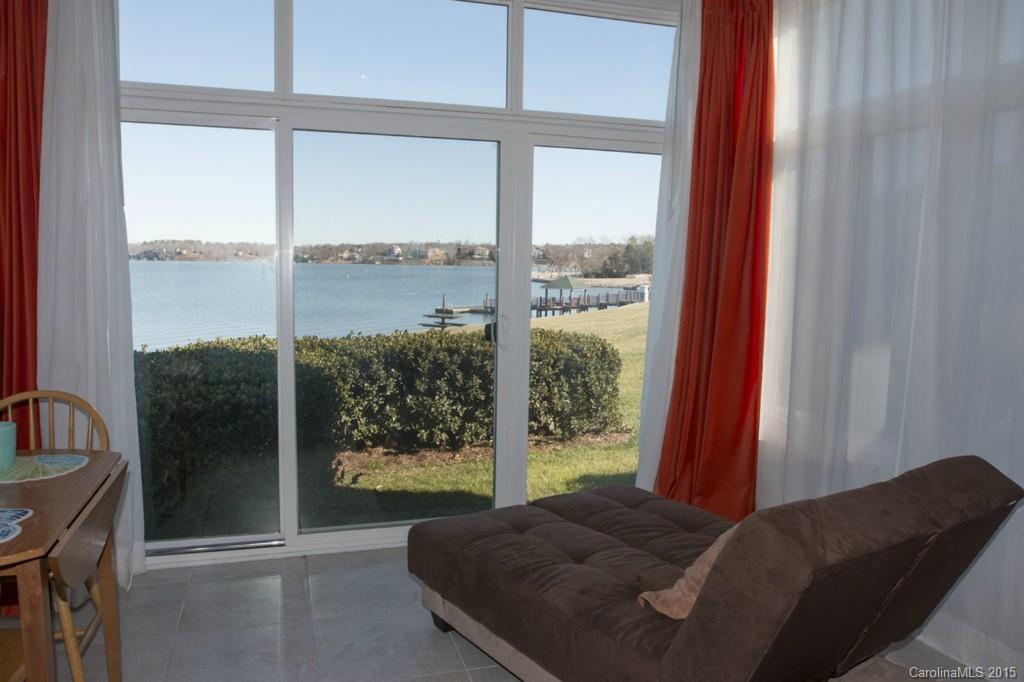 The Lake Club - Residential