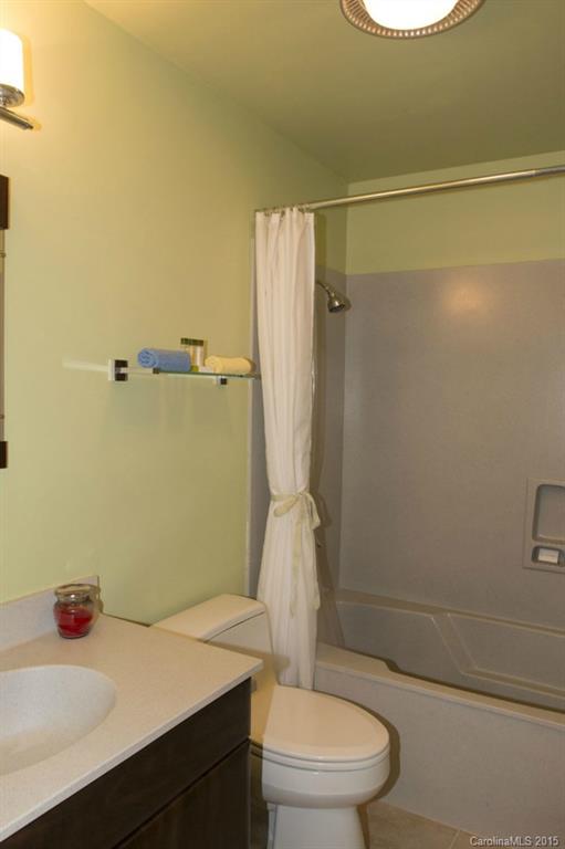 The Lake Club - Residential