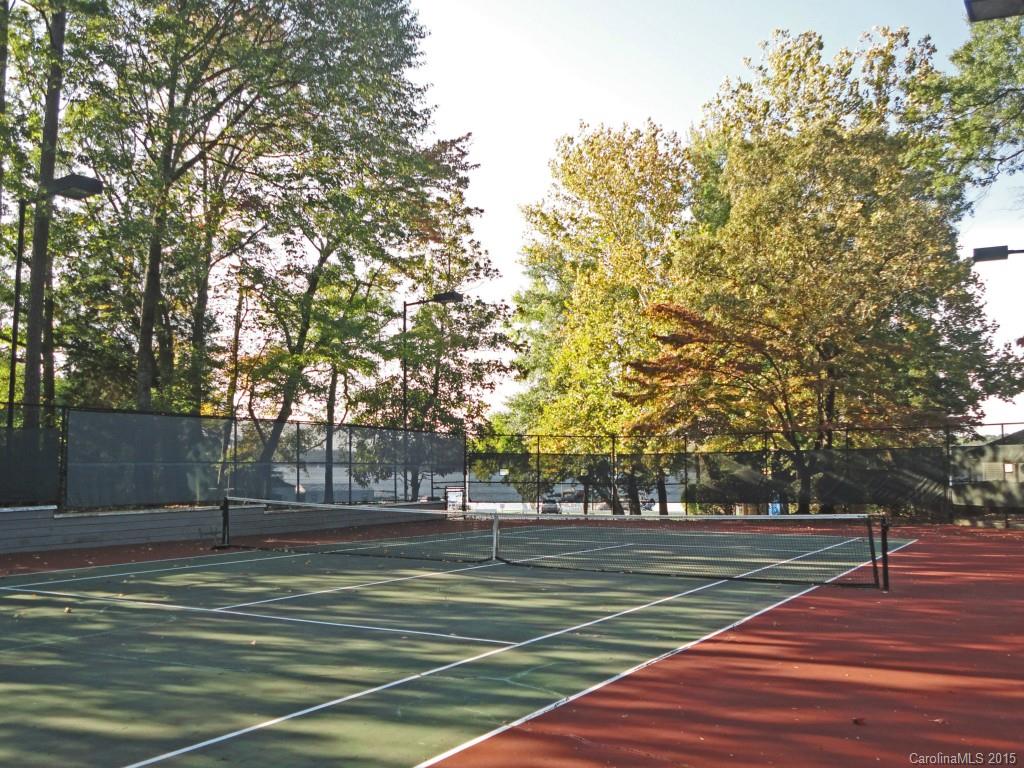 The Lake Club - Residential