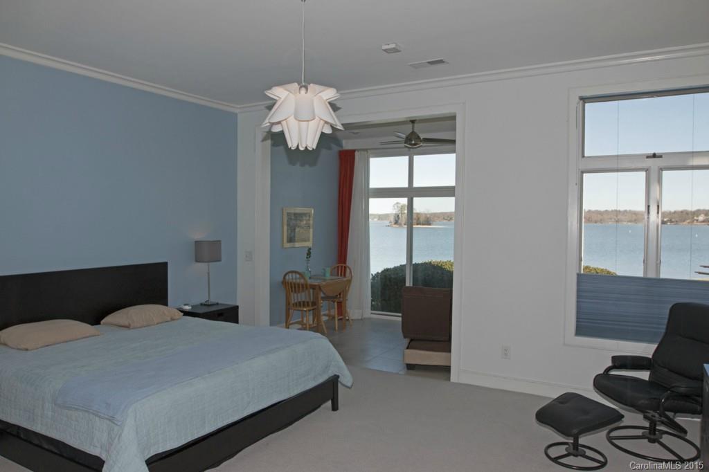 The Lake Club - Residential