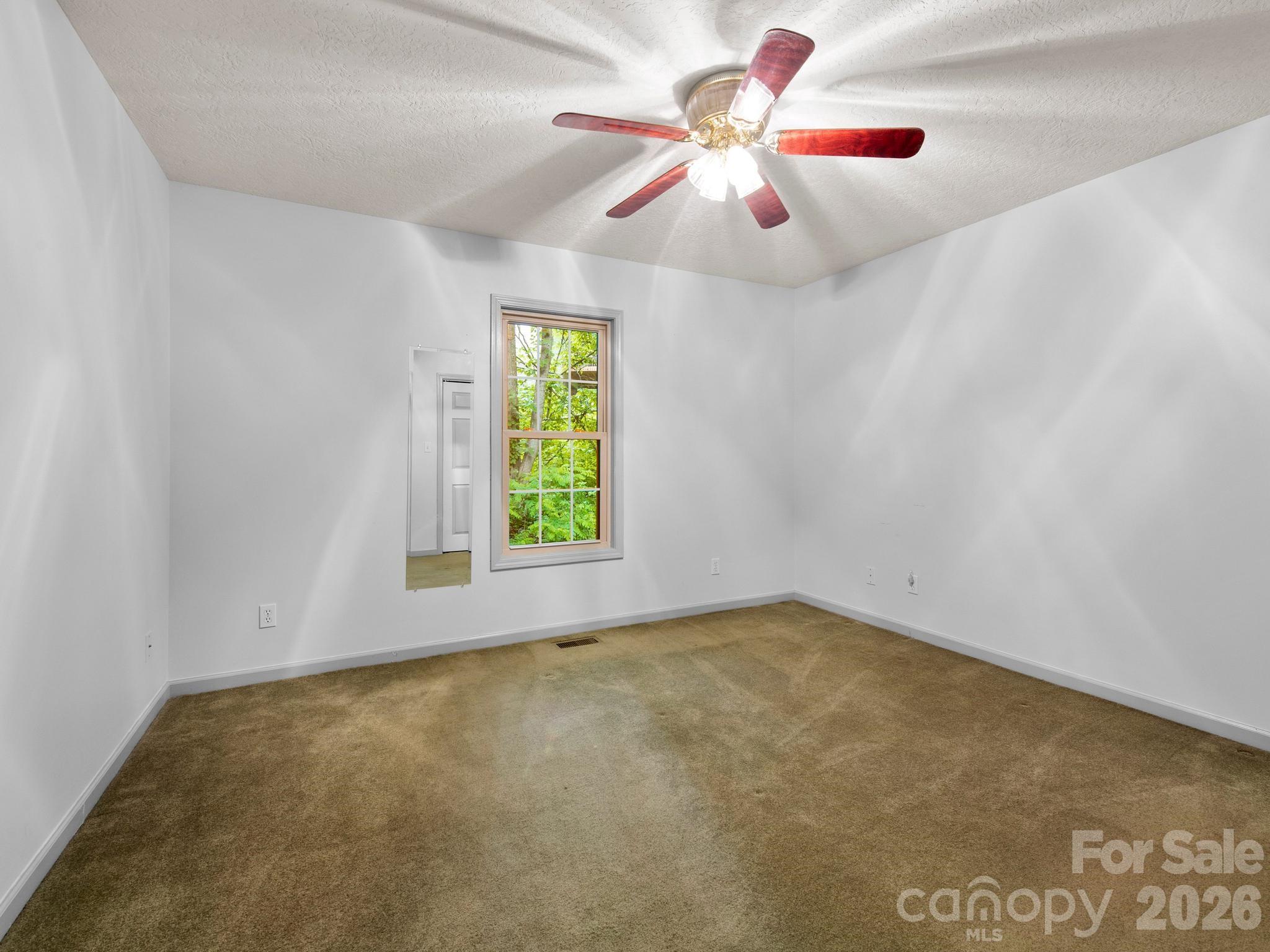 Laurel Lake Estates - Residential