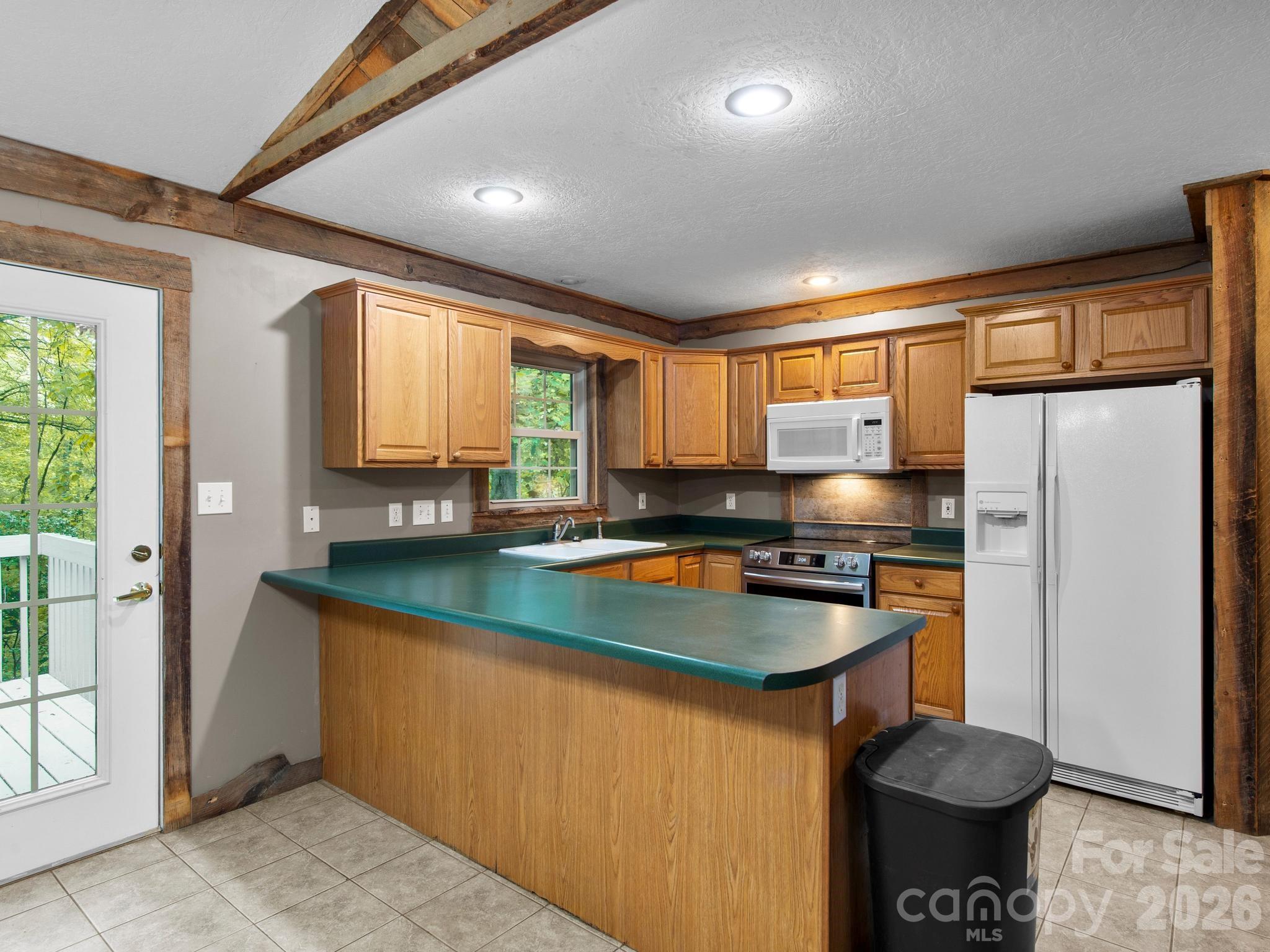 Laurel Lake Estates - Residential