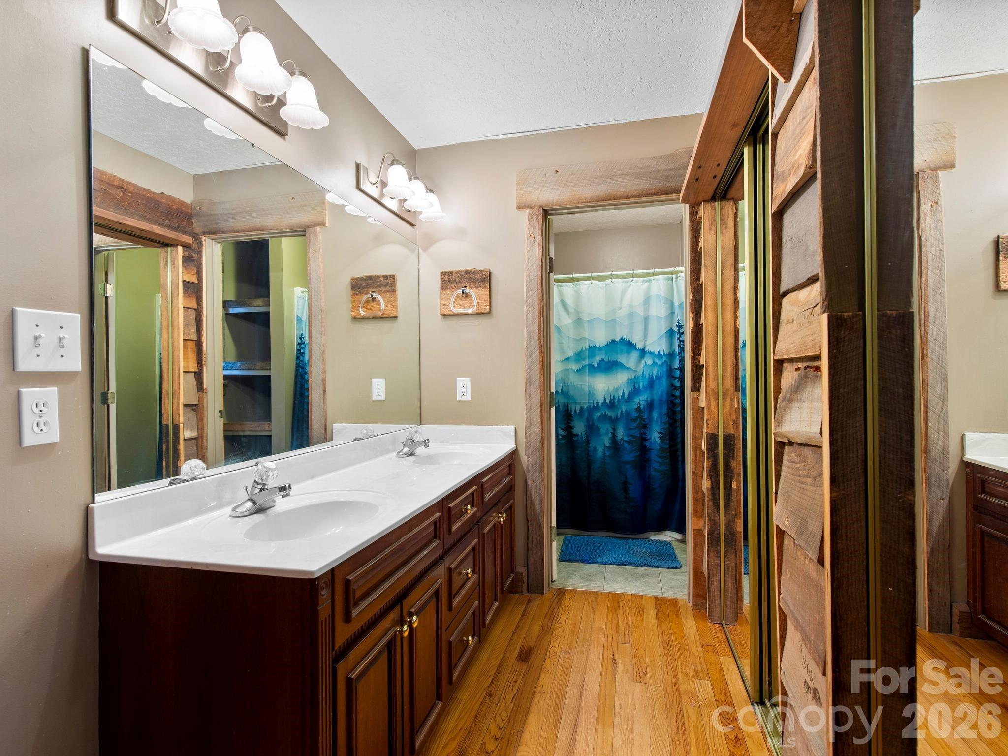 Laurel Lake Estates - Residential