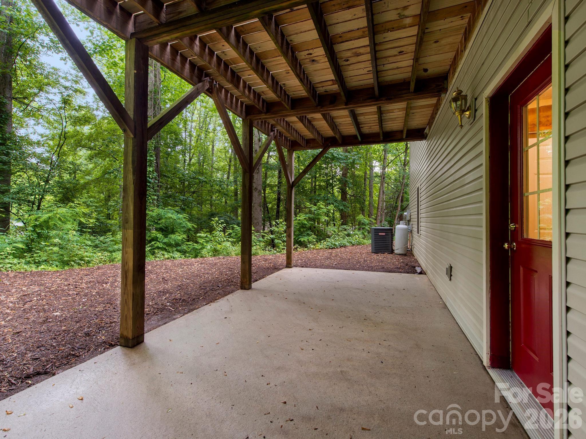 Laurel Lake Estates - Residential