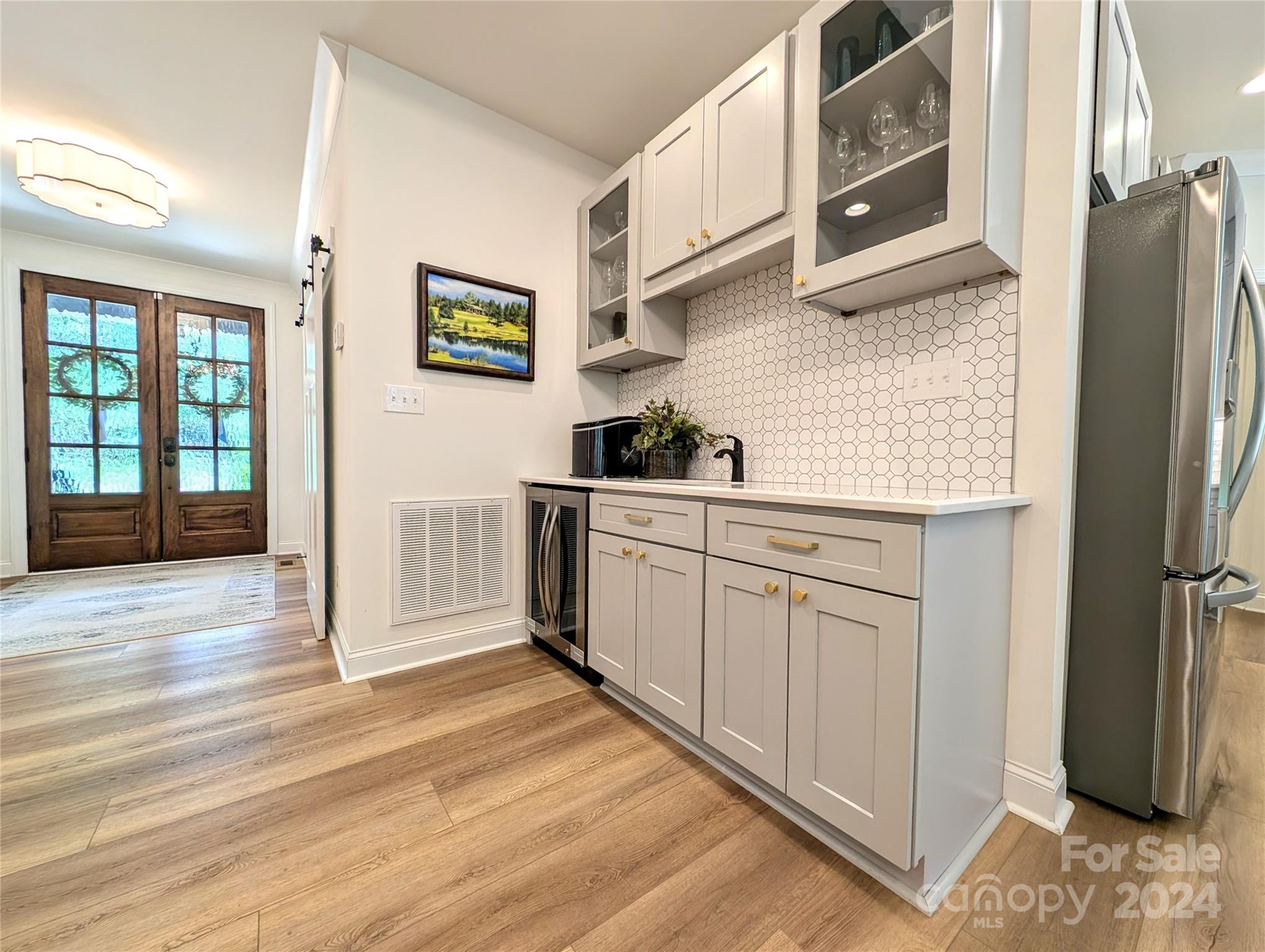 Foster Cove - Residential