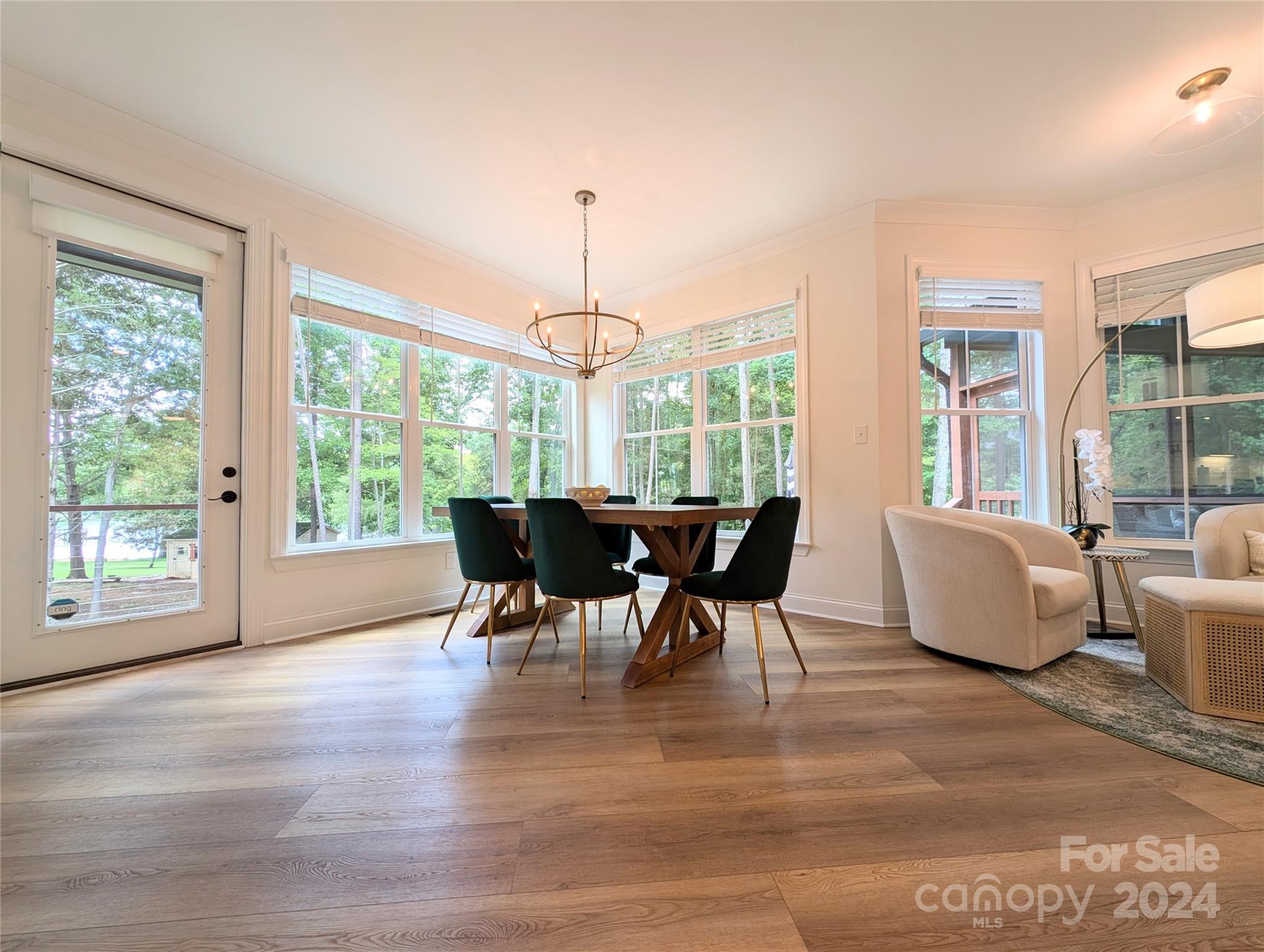 Foster Cove - Residential