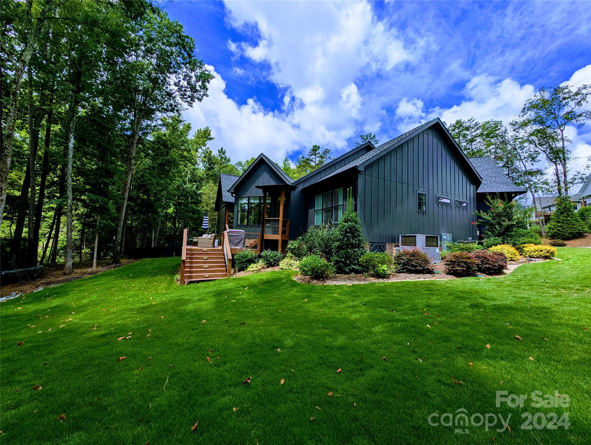 Foster Cove - Residential