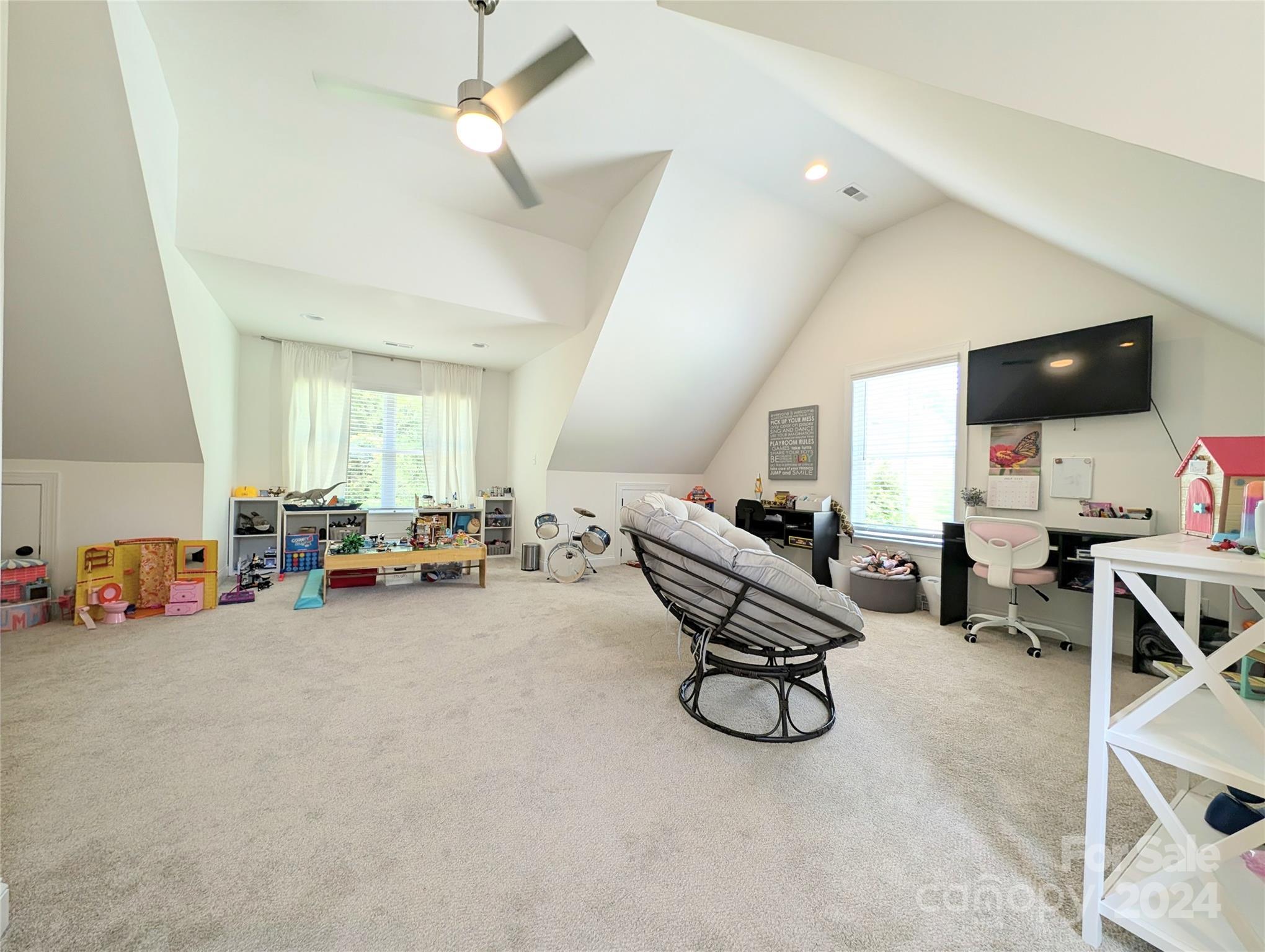 Foster Cove - Residential