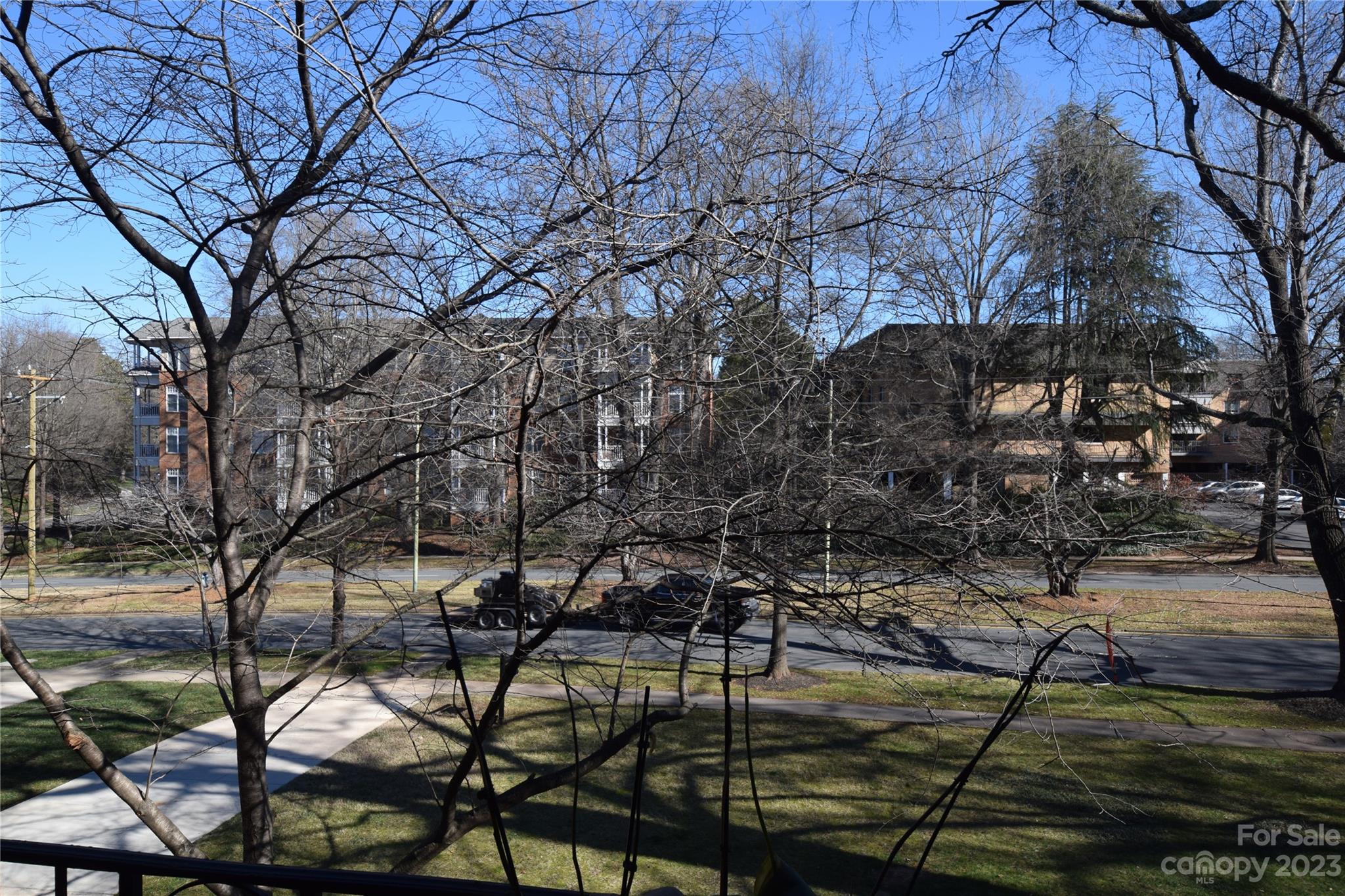 Queens Towers - Residential