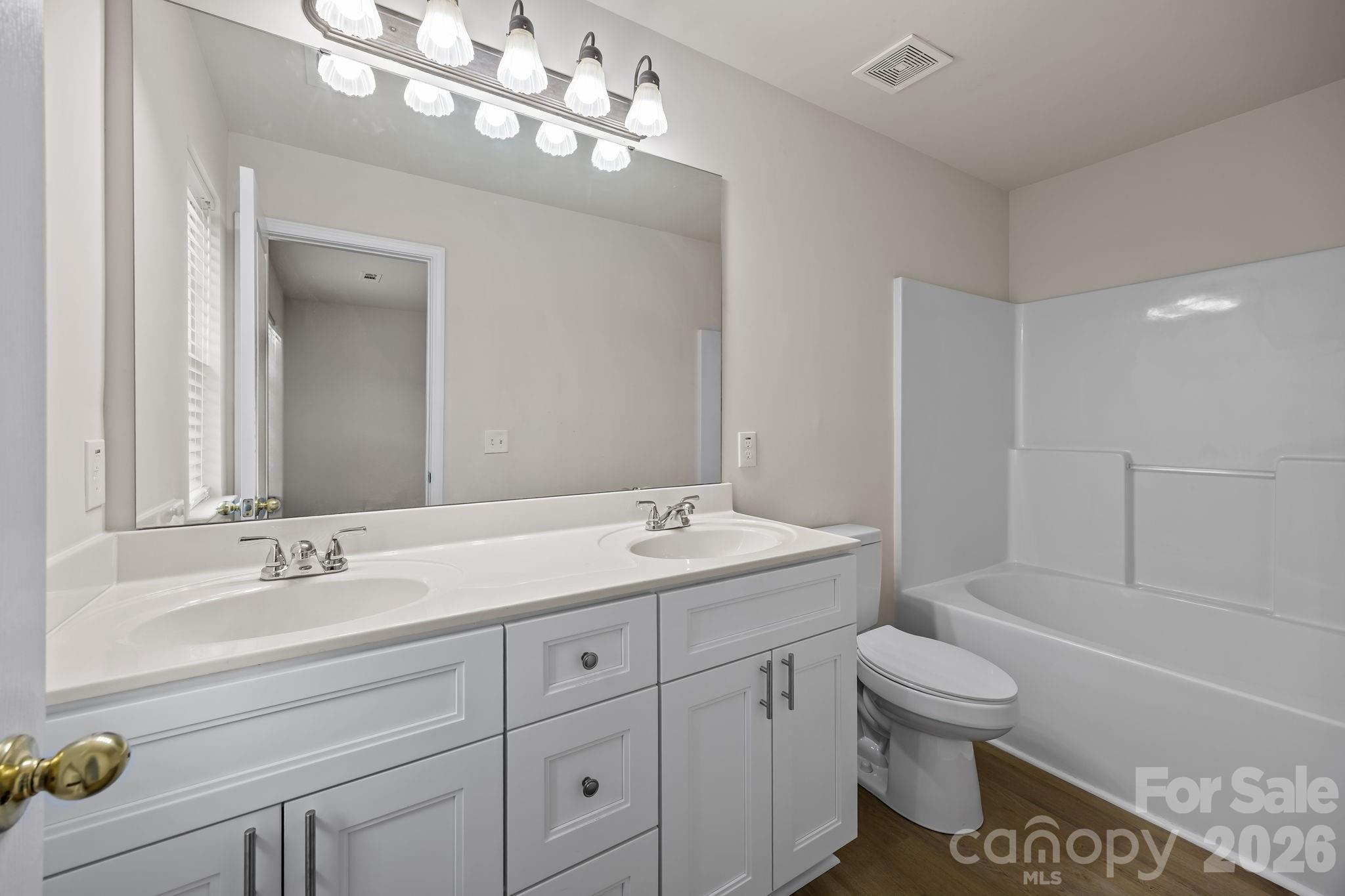 Avalon at Mallard Creek - Residential