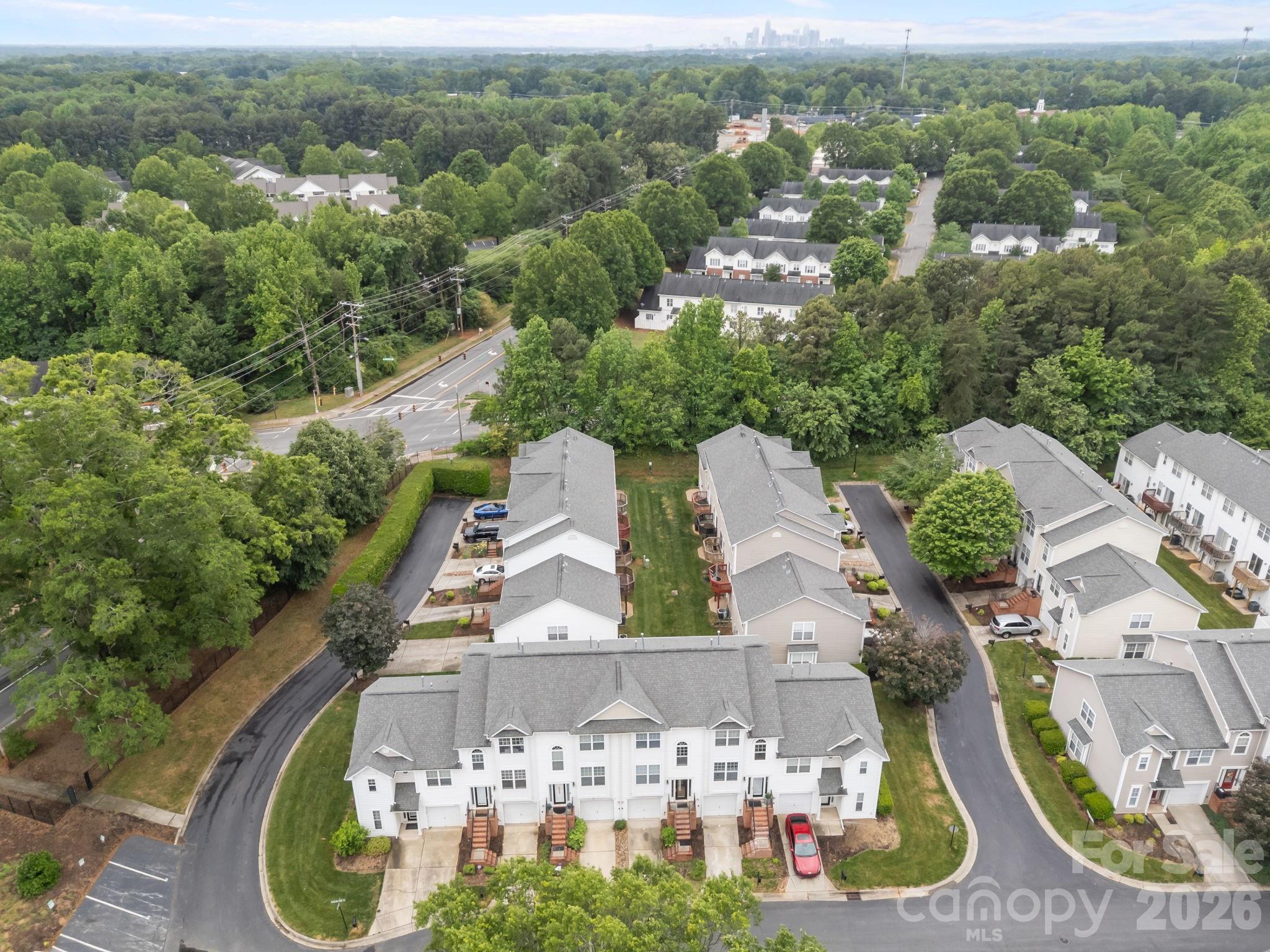Avalon at Mallard Creek - Residential