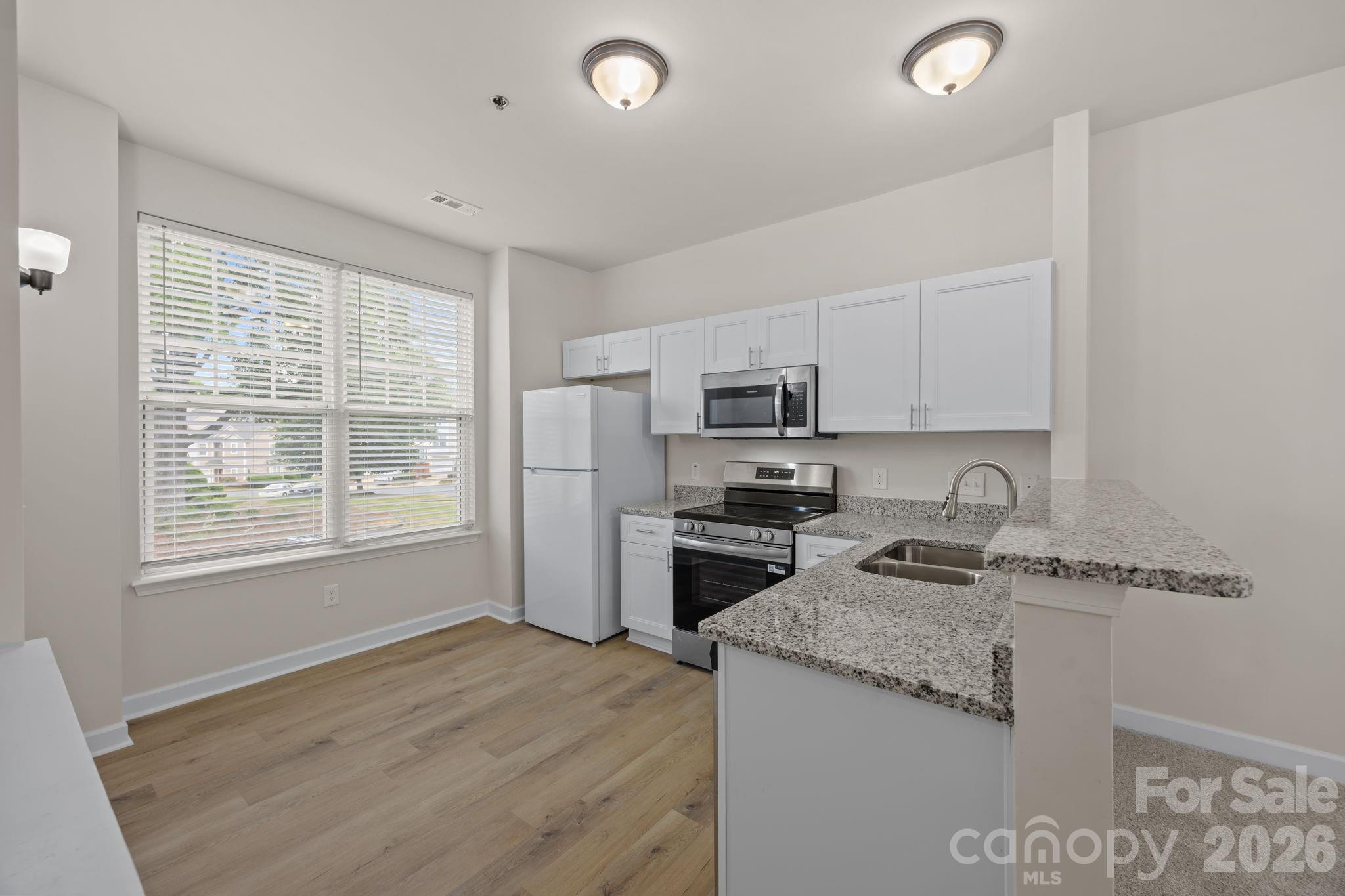 Avalon at Mallard Creek - Residential