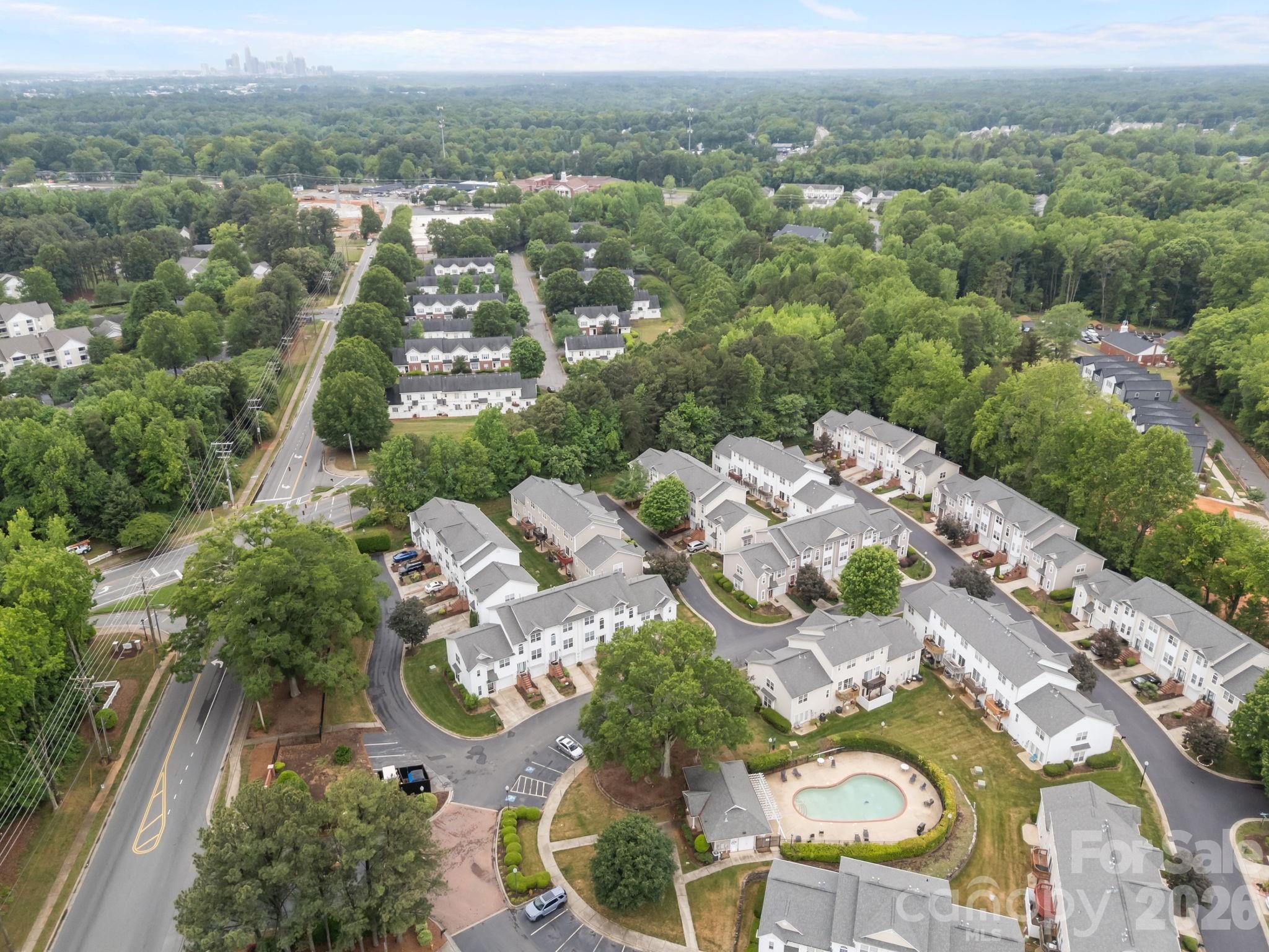 Avalon at Mallard Creek - Residential