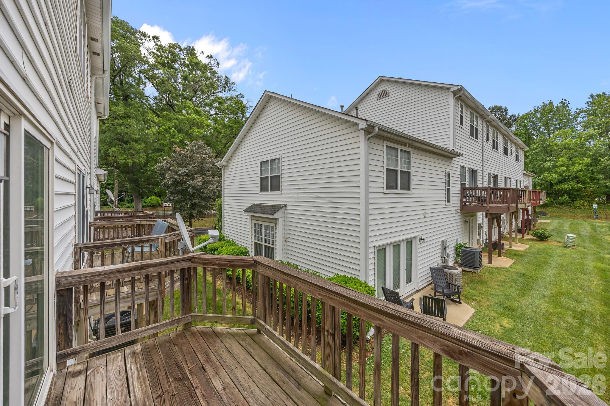 Avalon at Mallard Creek - Residential