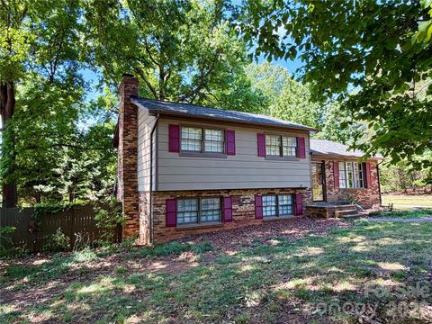 Photo of 127 Sequoia Drive, Gastonia, NC 28052 (MLS # 4376659)