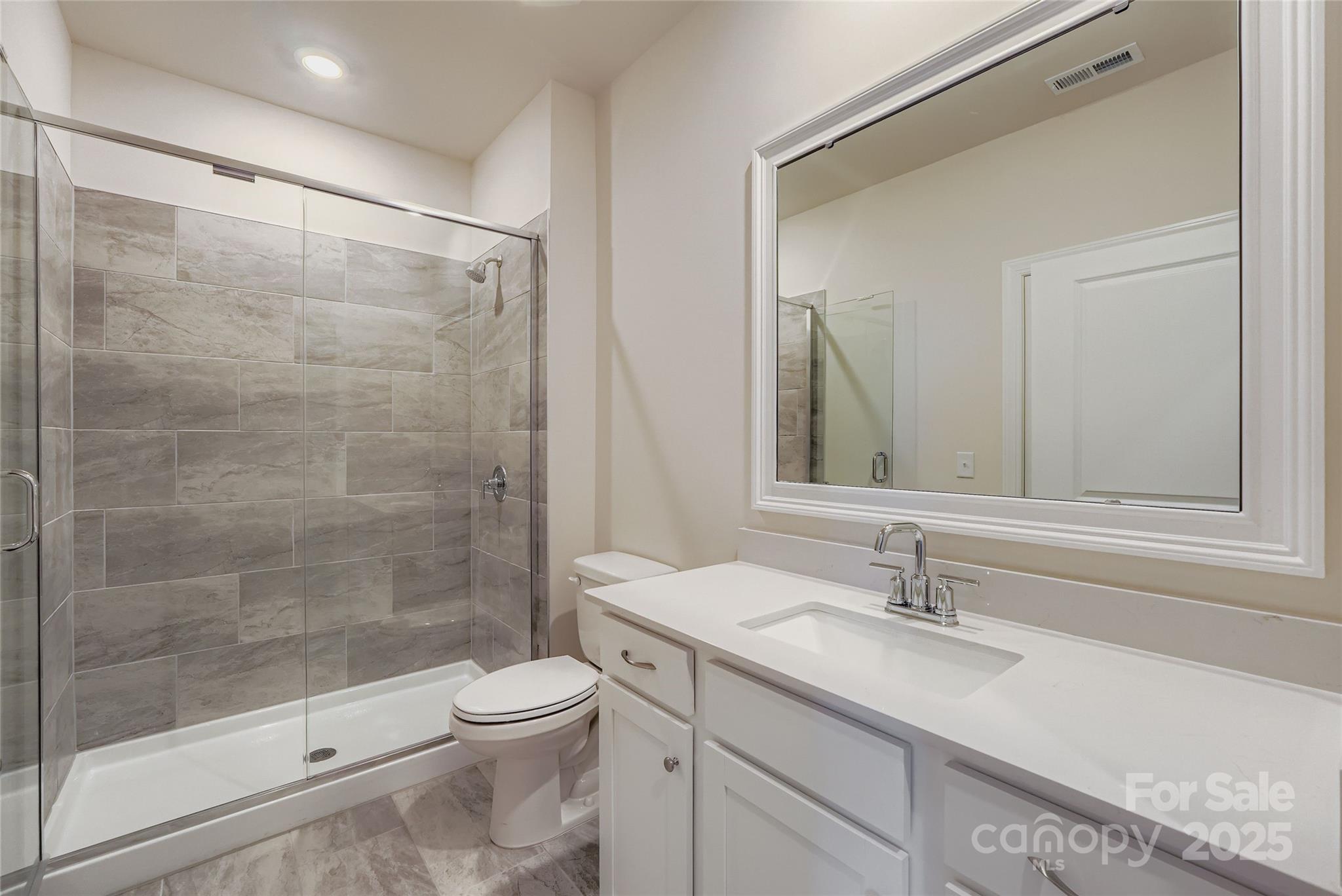 Roselyn - Residential