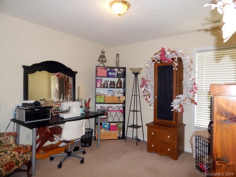 Hallmark Glen - Residential