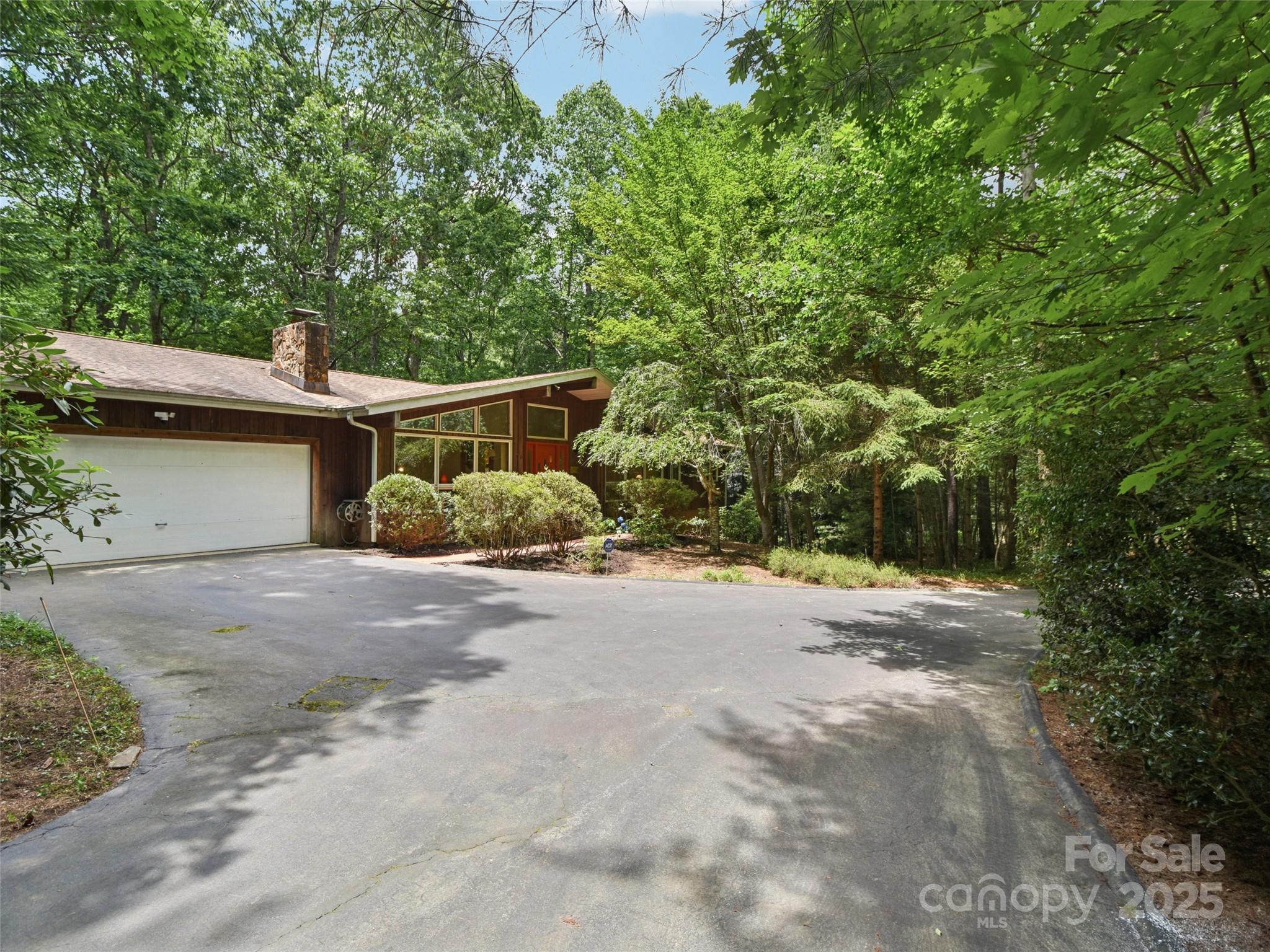105 Sunningdale Drive