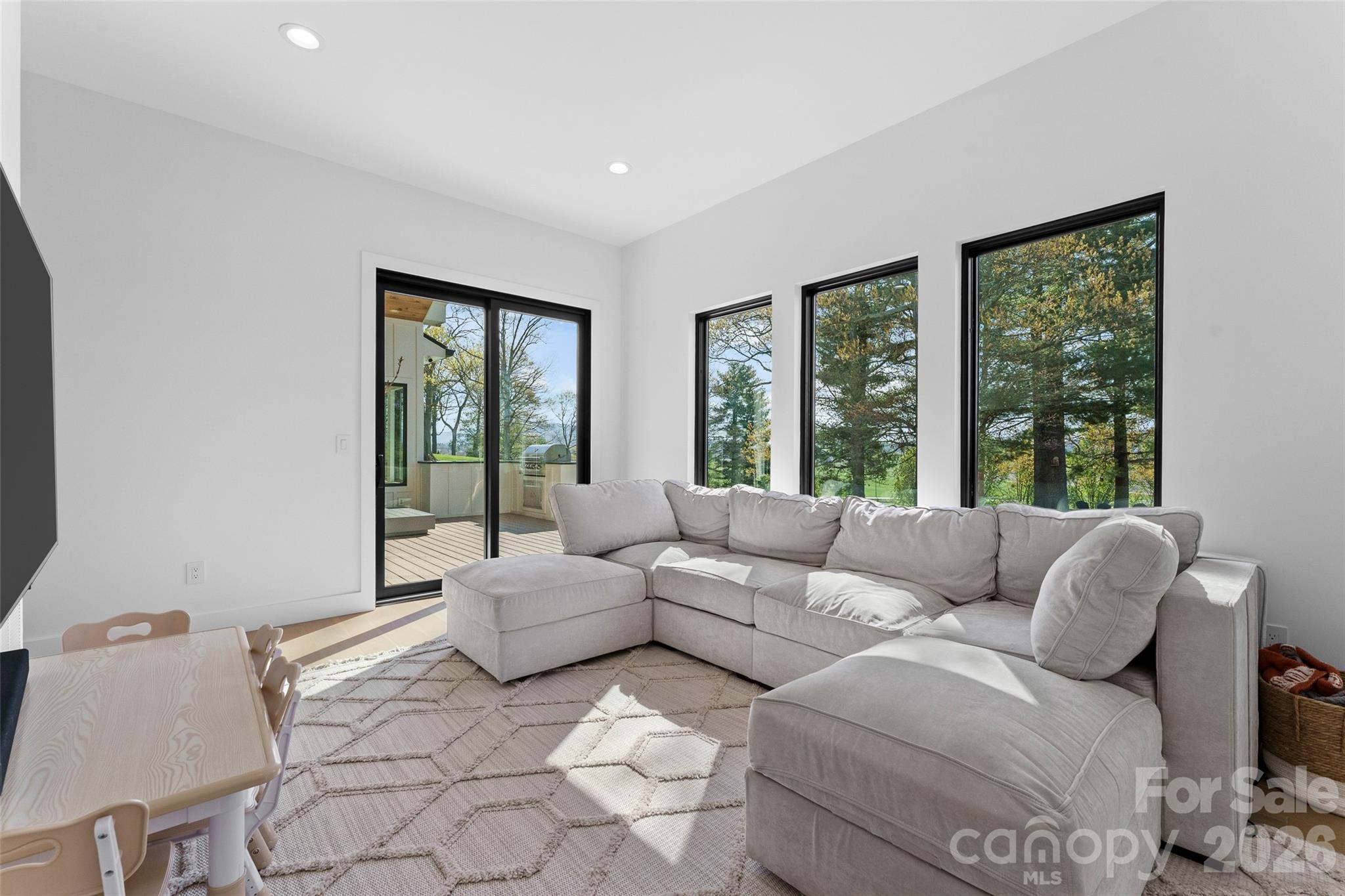 The Farm at Mills River - Residential