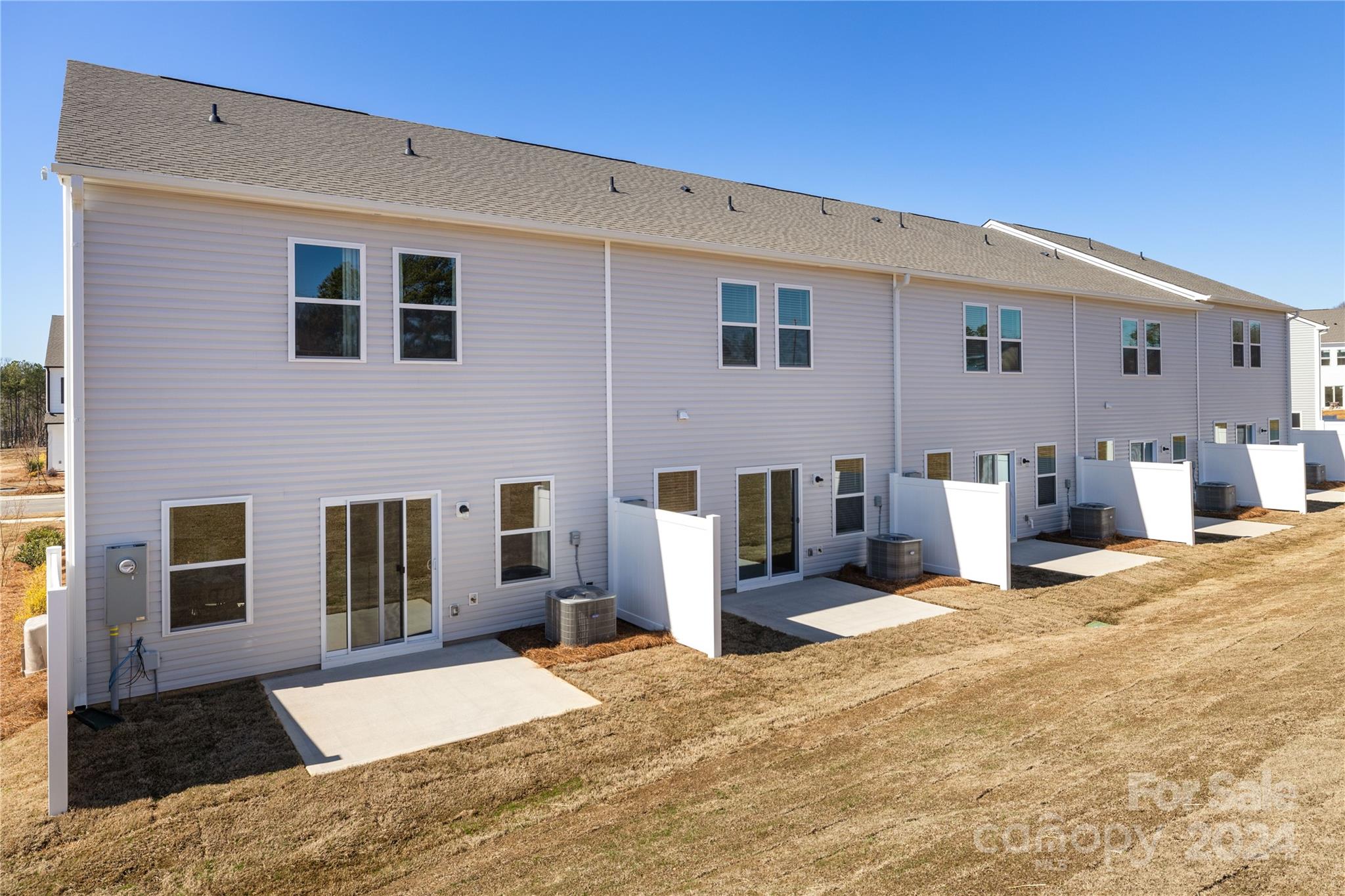 Concord Lakes Townhomes - Residential