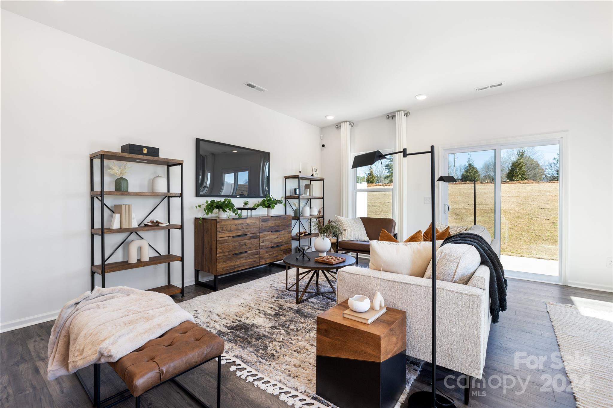 Concord Lakes Townhomes - Residential