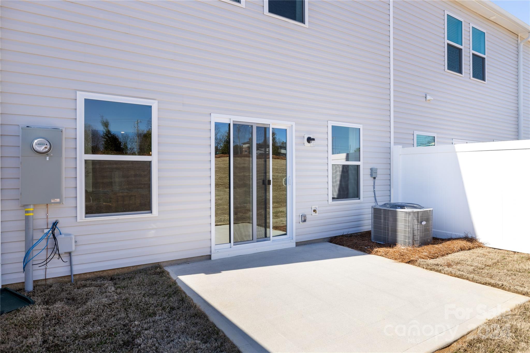 Concord Lakes Townhomes - Residential