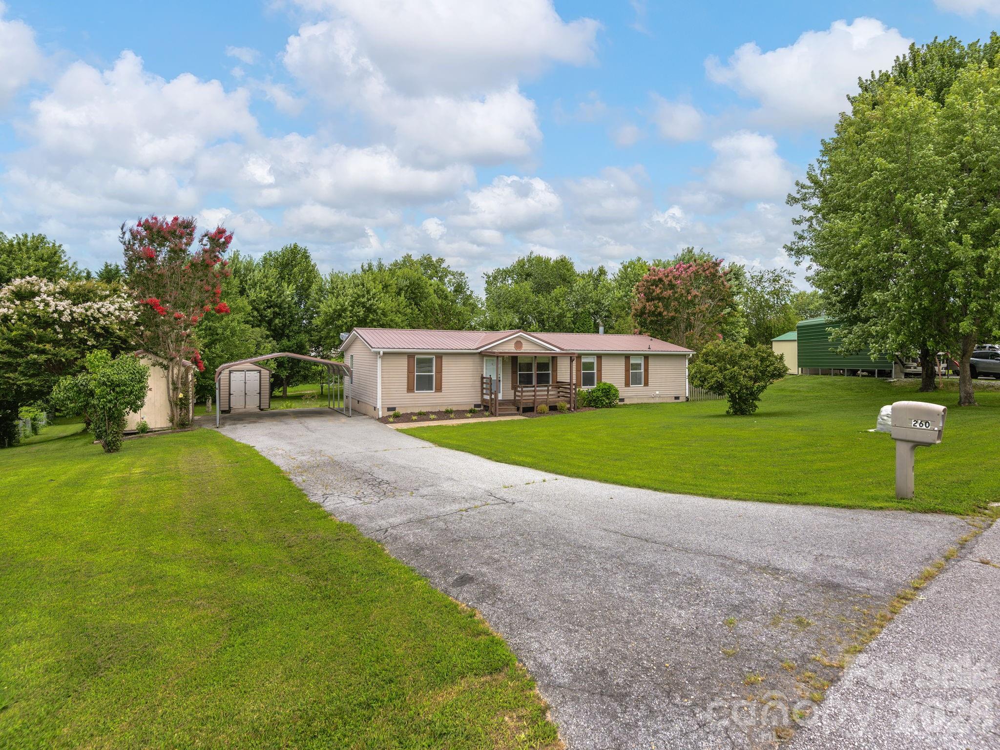 260 Divide Loop, Flat Rock, NC, 28731